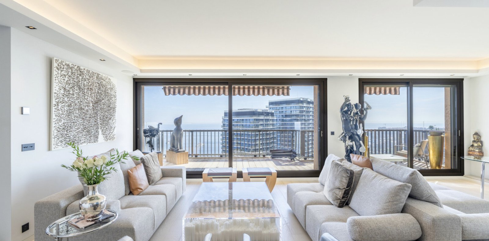 Appartement Monégasque — après travaux, vue 1