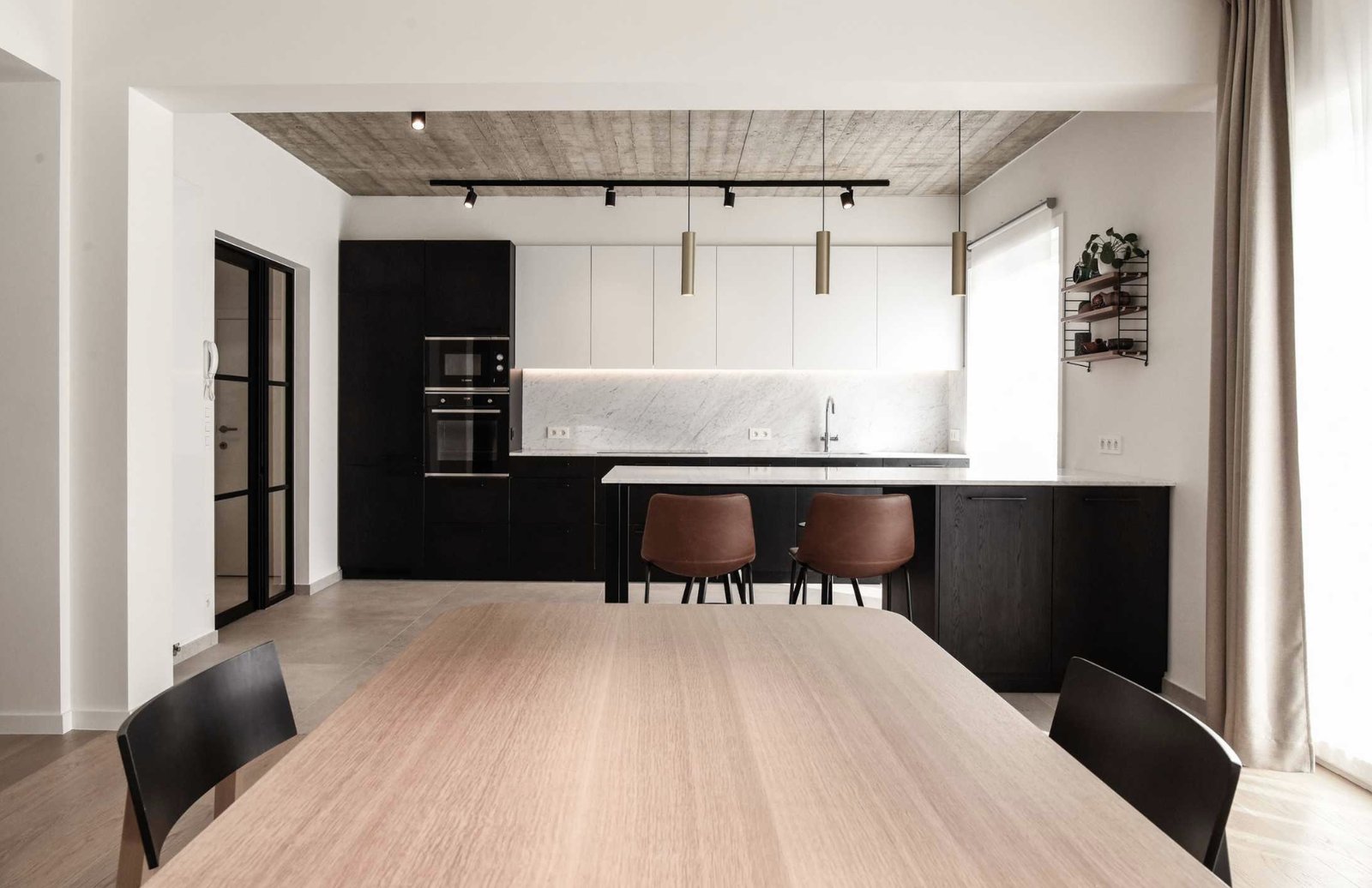 Appartement Haussmannien — Neuilly-sur-Seine